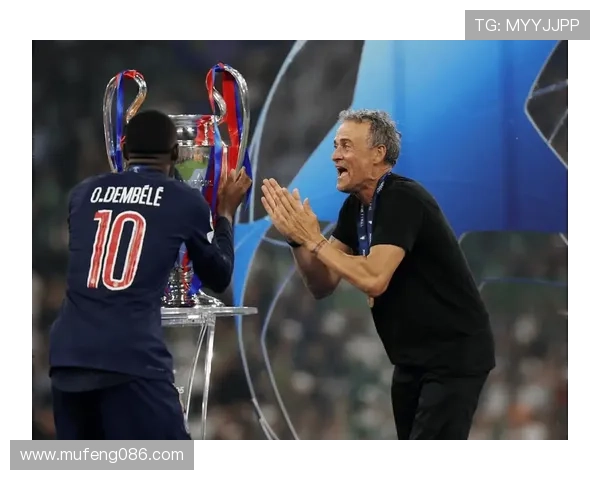 聚焦世界杯金球奖热门人选谁将登顶世界之巅本届赛事风云人物争锋解析