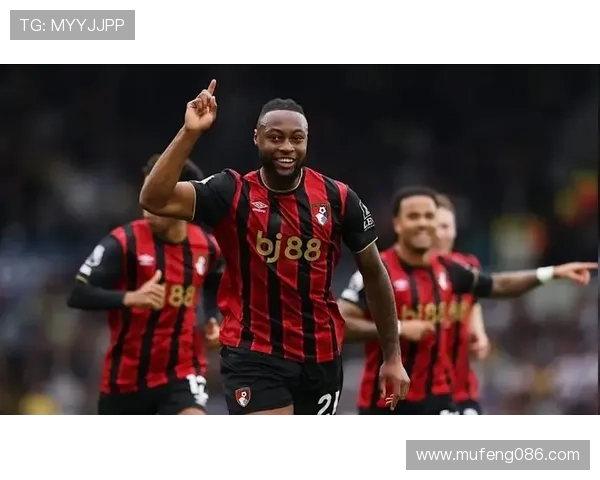 以锋线球员塞梅尼奥为核心打造战术体系解析