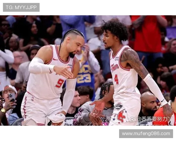 点球判罚争议背后的规则博弈与裁判尺度之辩引发赛场公平性质疑 - 副本 (2) - 副本 - 副本