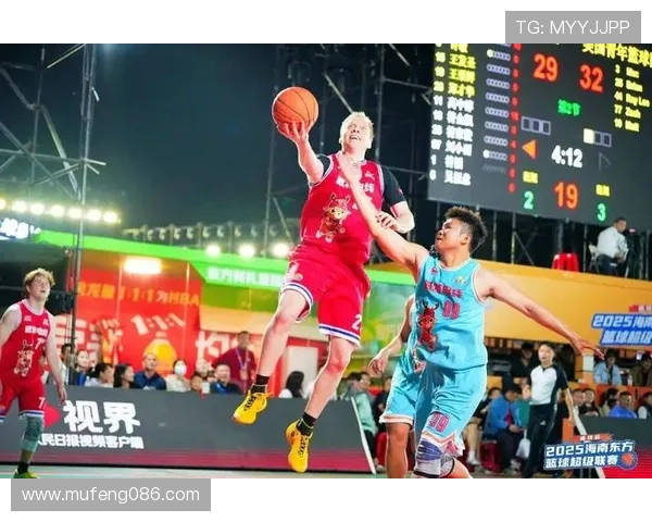 热血争锋见证巅峰对决篮球赛事全景深度专题报道精彩瞬间与传奇故事 - 副本